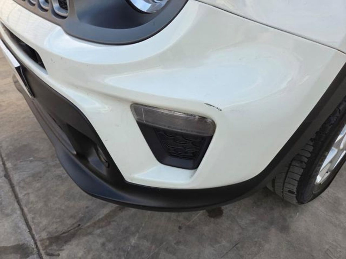 Jeep Renegade 1.5 Turbo T4 MHEV Limited (20)