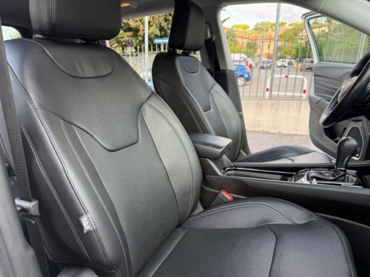 Jeep Compass 1.3 T4 240CV PHEV AT6 4xe Trailhawk (8)