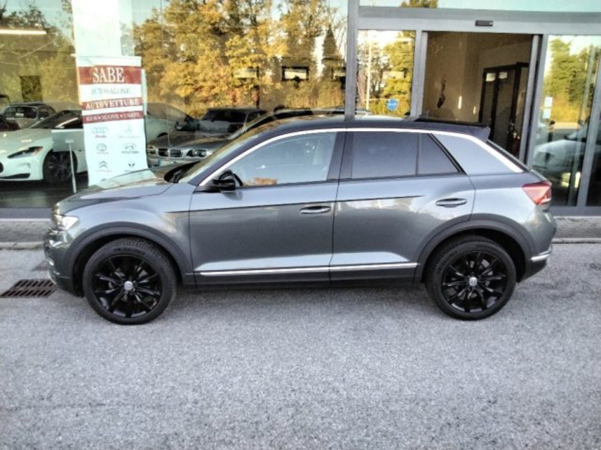 Volkswagen T-Roc 1.6 TDI SCR Advanced BlueMotion Technology (11)