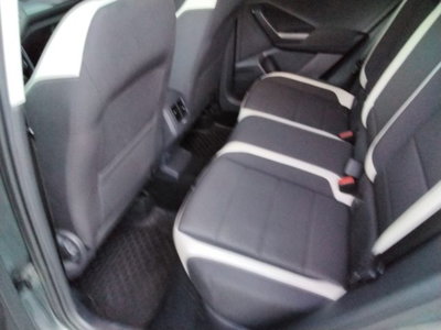 Volkswagen T-Roc 1.6 TDI SCR Advanced BlueMotion Technology (12)
