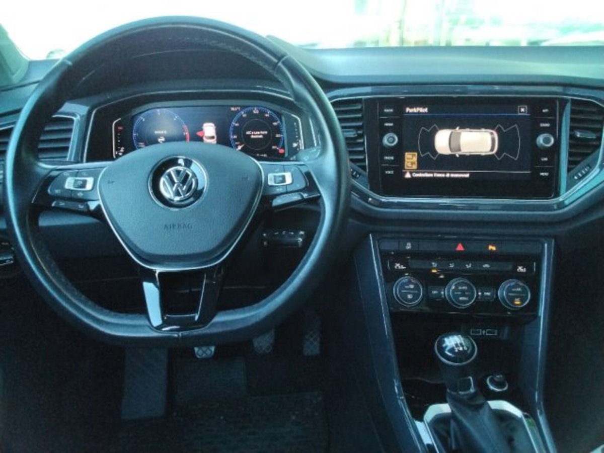 Volkswagen T-Roc 1.6 TDI SCR Advanced BlueMotion Technology (13)