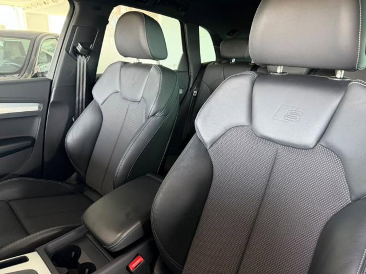 Audi Q5 35 TDI S tronic S line (12)