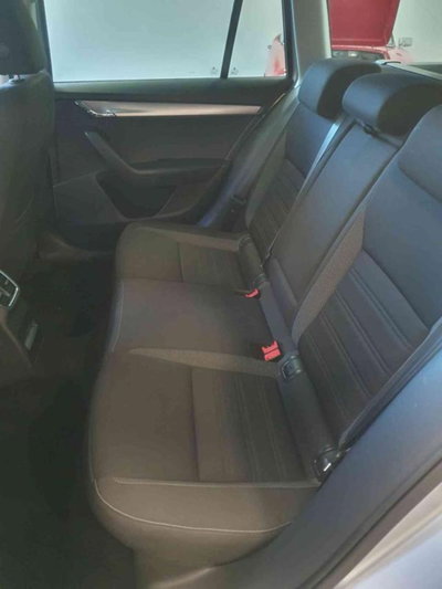 Skoda Octavia Station Wagon 1.6 TDI CR 115 CV Wagon Executive (10)