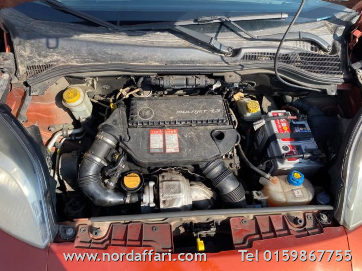 Fiat Qubo 1.3 MJT 95 CV Trekking (15)
