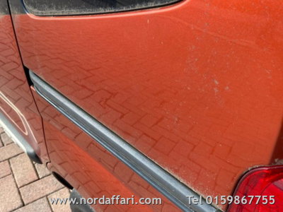Fiat Qubo 1.3 MJT 95 CV Trekking (19)