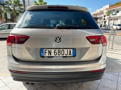 Volkswagen Tiguan 1.6 TDI SCR Style BlueMotion Technology (6)