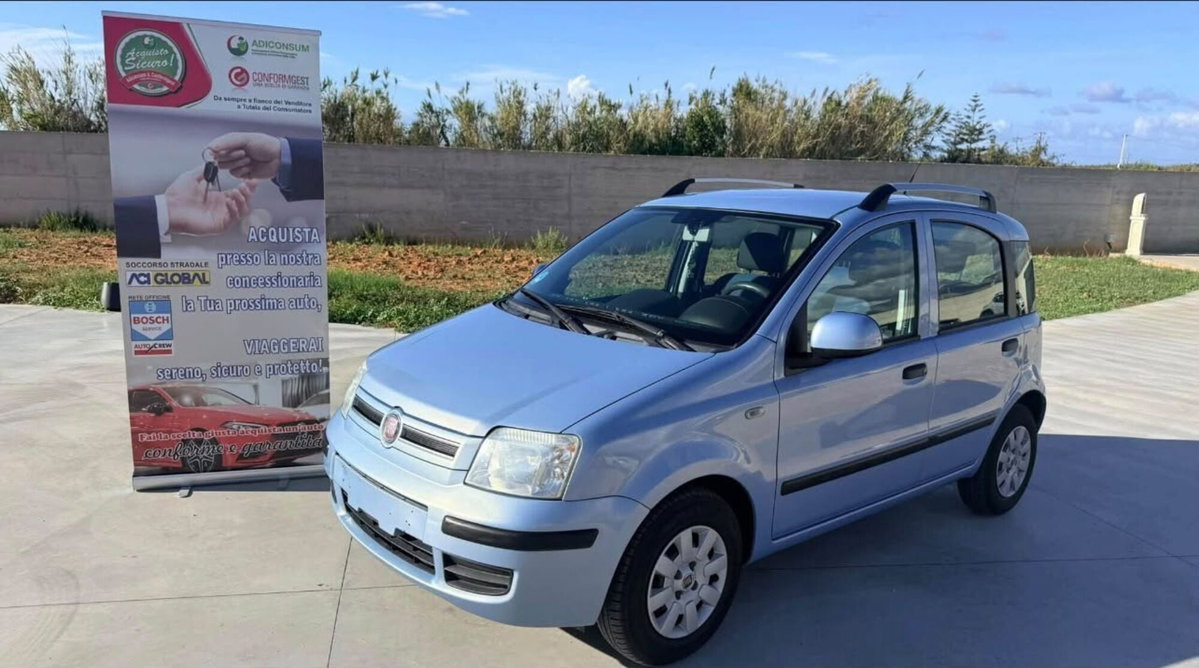 Fiat Panda 1.2 Emotion (3)