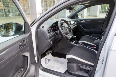 Volkswagen T-Roc 1.5 TSI ACT Sport BlueMotion Technology (11)