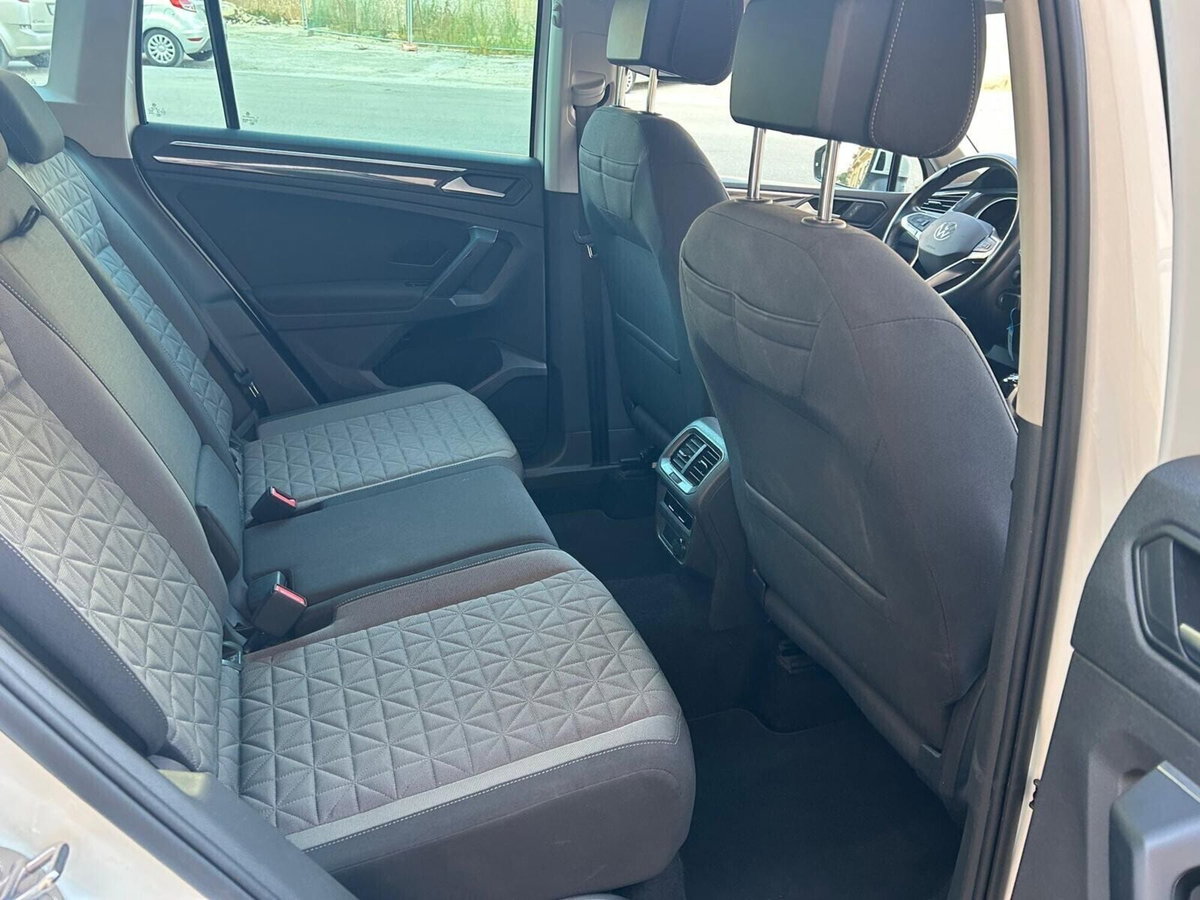 Volkswagen Tiguan 2.0 TDI SCR Life (10)