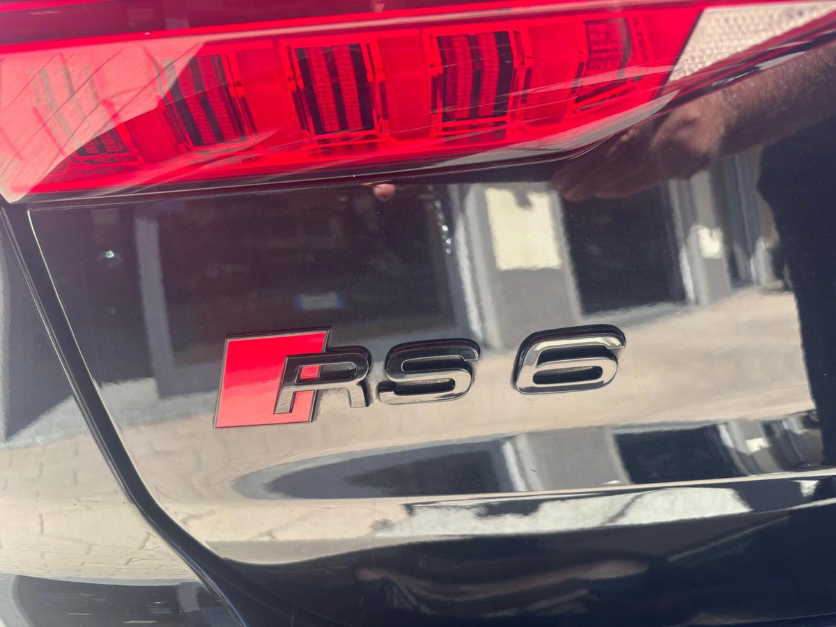 Audi RS 6 Avant 6 25 years (5)