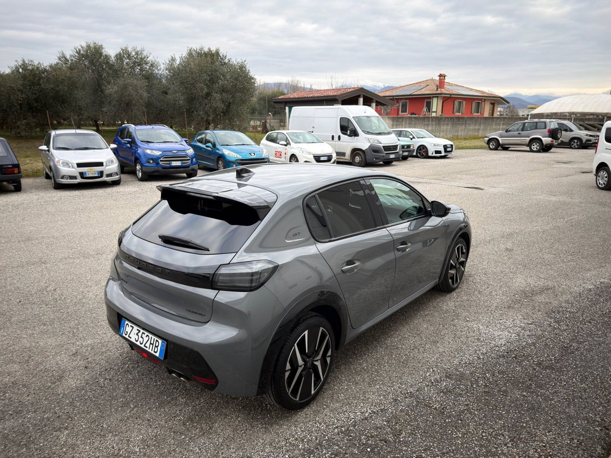 Peugeot 208 Turbo 110 EAT6 S&S 5 porte GT Line (8)