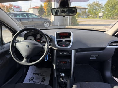 Peugeot 207 109CV 3p. XSI (13)