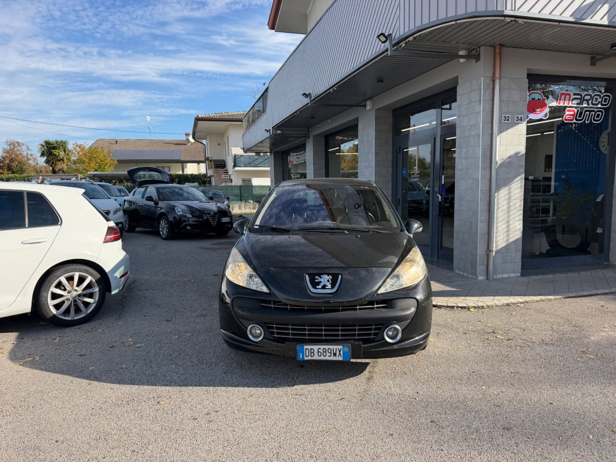 Peugeot 207 109CV 3p. XSI (2)