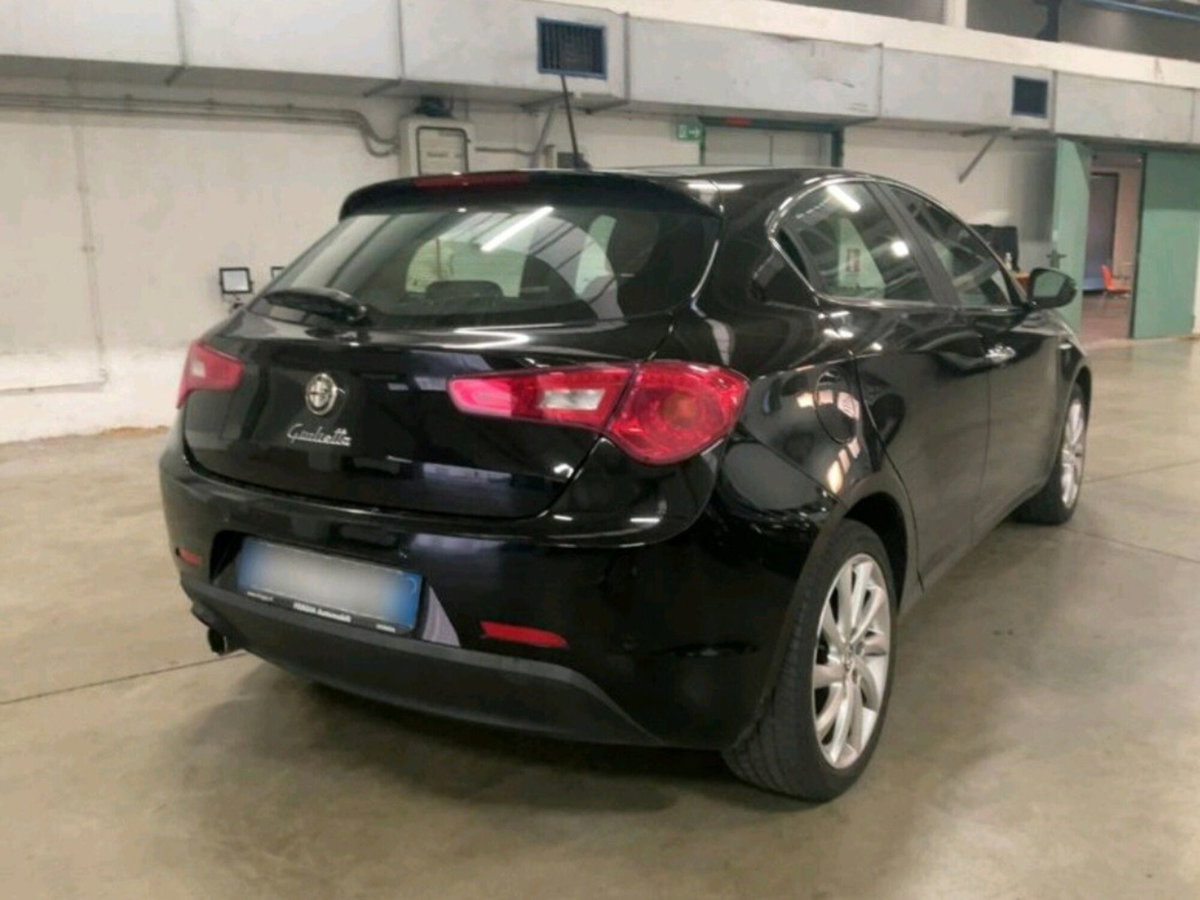 Alfa Romeo Giulietta 1.4 Turbo Distinctive Gpl 120cv E6 (4)