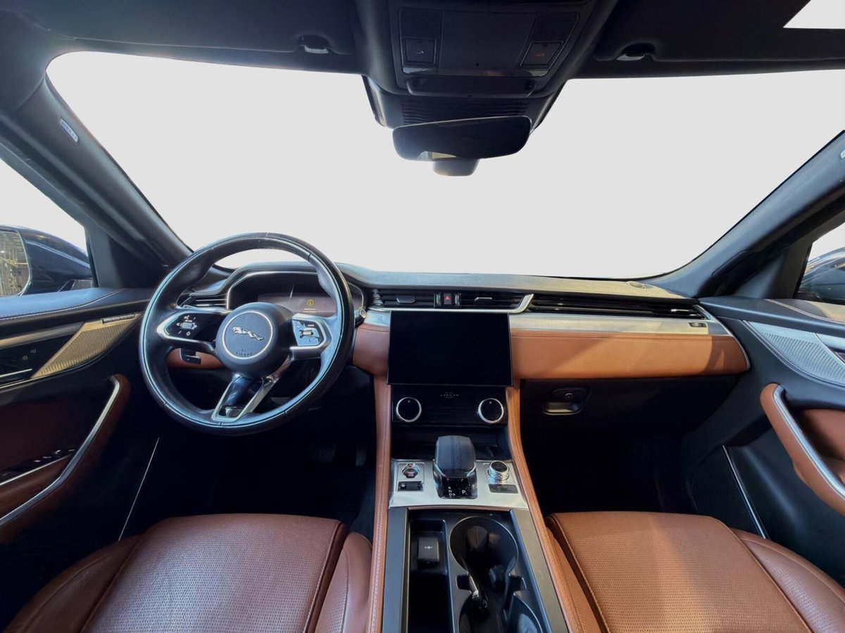 Jaguar F-Pace 2.0 D 163 CV AWD aut. R-Dynamic S (12)