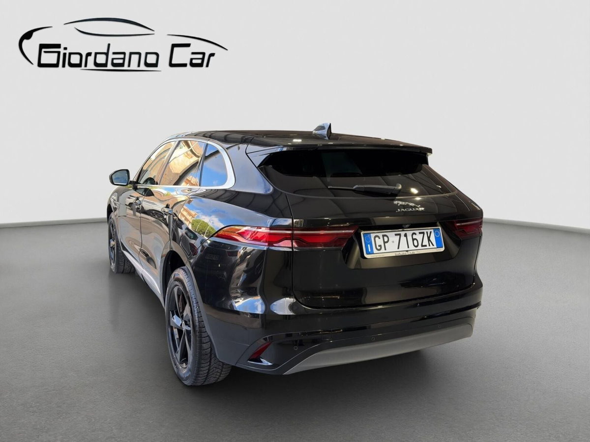 Jaguar F-Pace 2.0 D 163 CV AWD aut. R-Dynamic S (5)