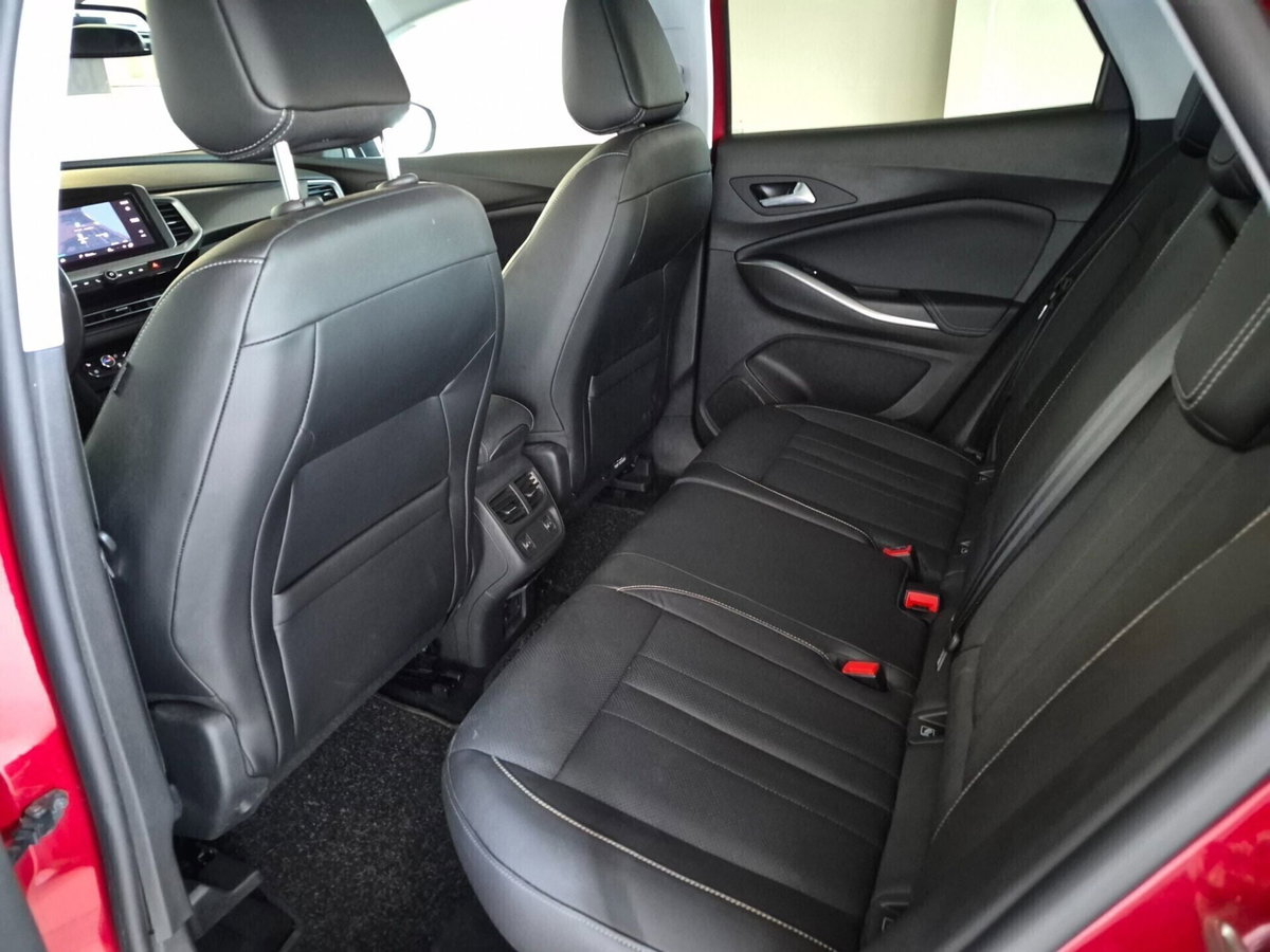 Opel Grandland 1.5 diesel Ecotec aut. Ultimate (12)