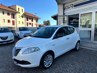 Lancia Ypsilon 1.2 69 CV 5 porte Silver usata
