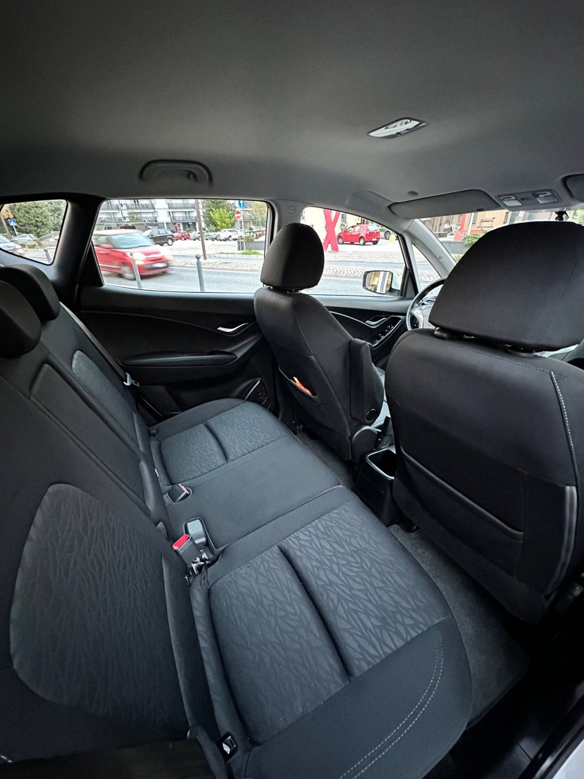 Hyundai ix20 1.6 CRDI 115 CV Style (15)