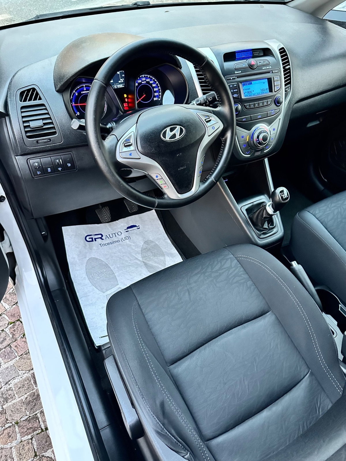 Hyundai ix20 1.6 CRDI 115 CV Style (9)