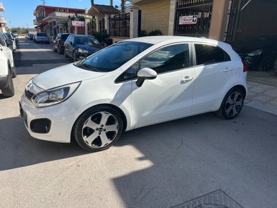 Kia Rio 1.4 CRDi 5p. Cool (6)