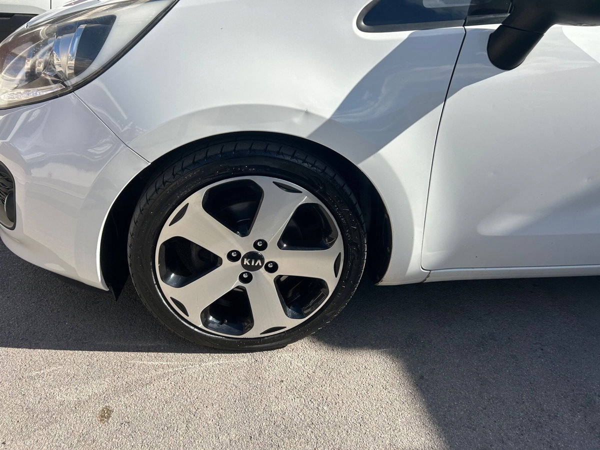 Kia Rio 1.4 CRDi 5p. Cool (7)