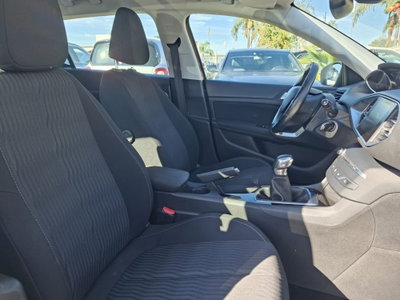 Peugeot 308 PureTech Turbo 110 S&S Active Pack (14)