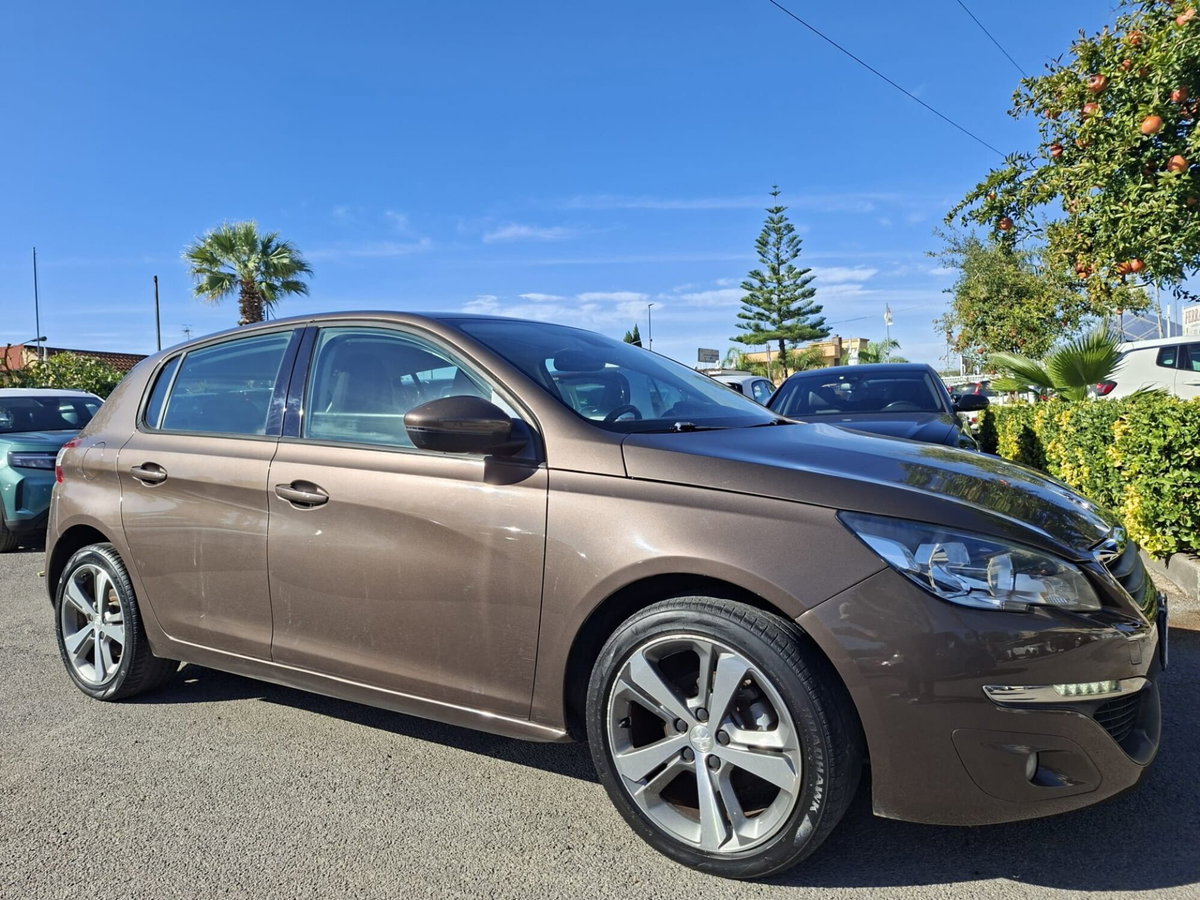 Peugeot 308 PureTech Turbo 110 S&S Active Pack (3)