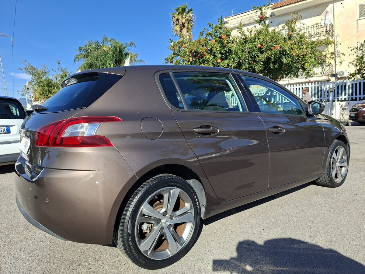 Peugeot 308 PureTech Turbo 110 S&S Active Pack (5)