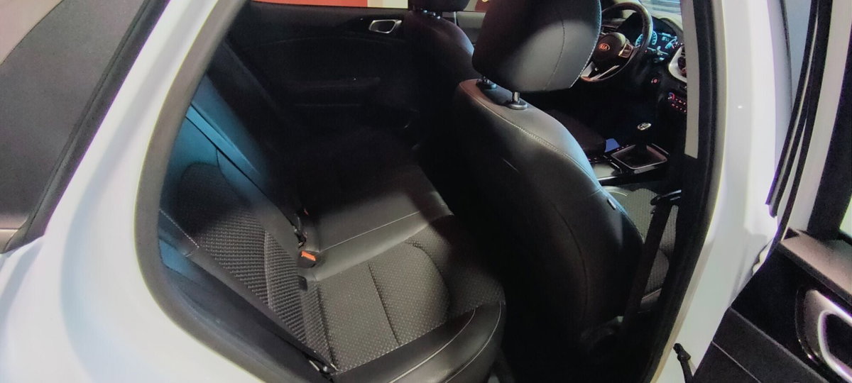 Kia XCeed 1.0 tgdi Gpl Style 117cv mt (17)
