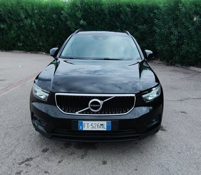 Volvo XC40 D3 AWD Business (2)