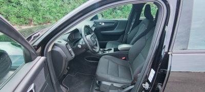 Volvo XC40 D3 AWD Business (7)