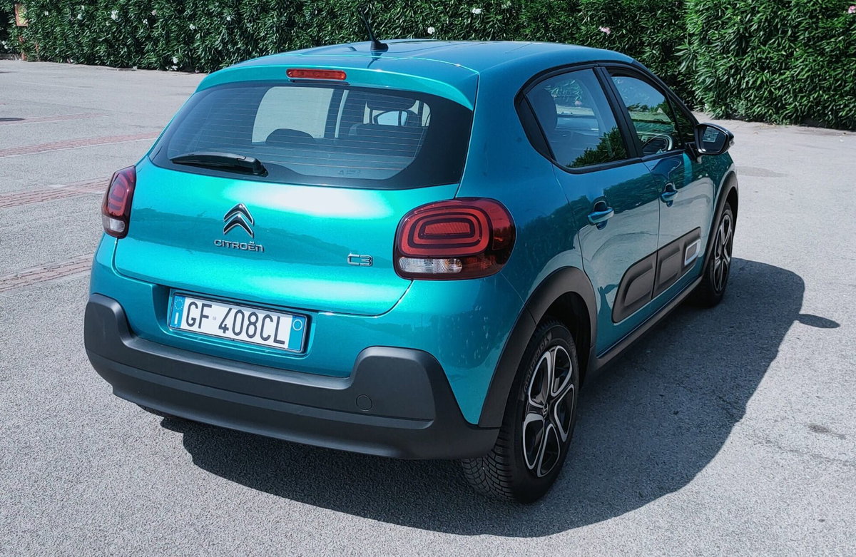 Citroen C3 BlueHDi 100 S&S Feel (7)