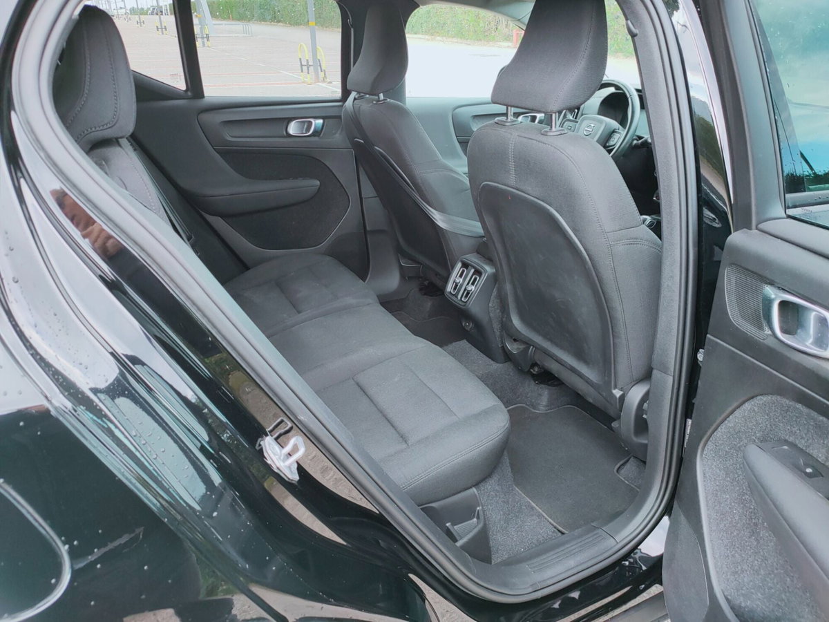 Volvo XC40 D3 Business Plus (5)