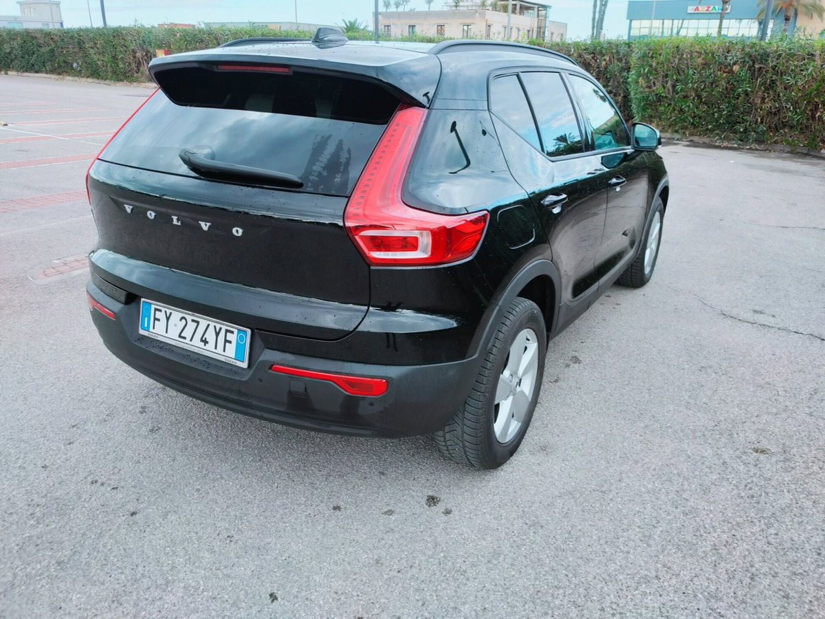 Volvo XC40 D3 Business Plus (6)