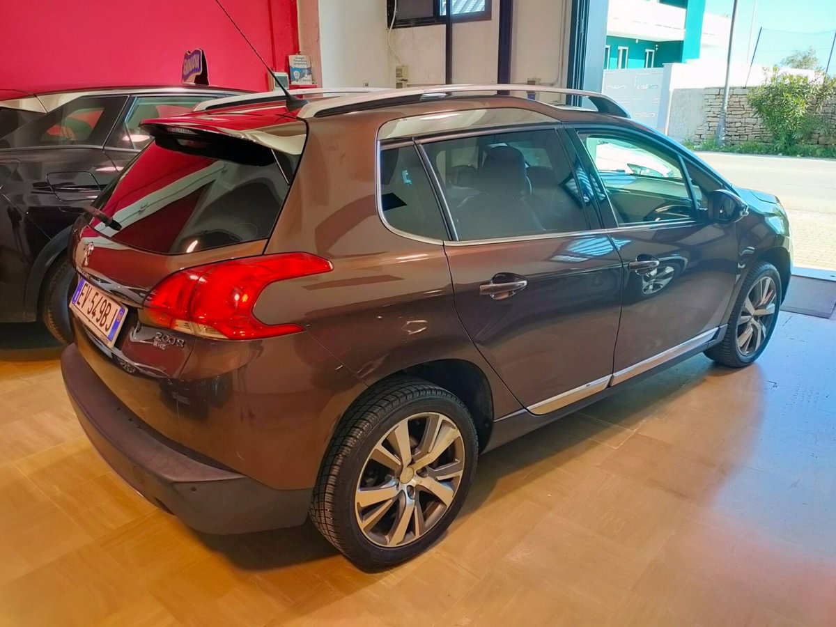 Peugeot 2008 120 S&S Allure (2)