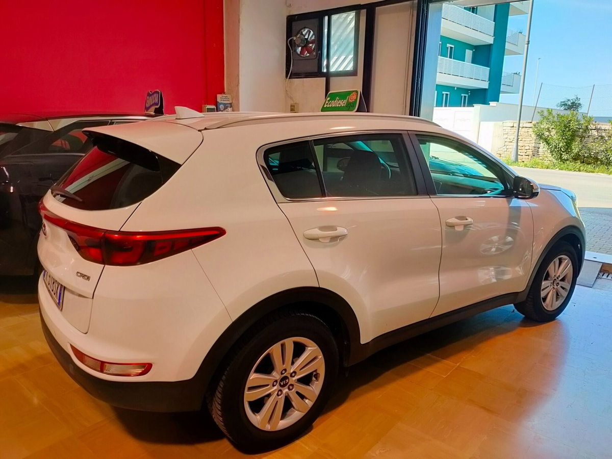 Kia Sportage 1.7 CRDI 2WD Cool (2)