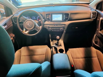 Kia Sportage 1.7 CRDI 2WD Cool (9)