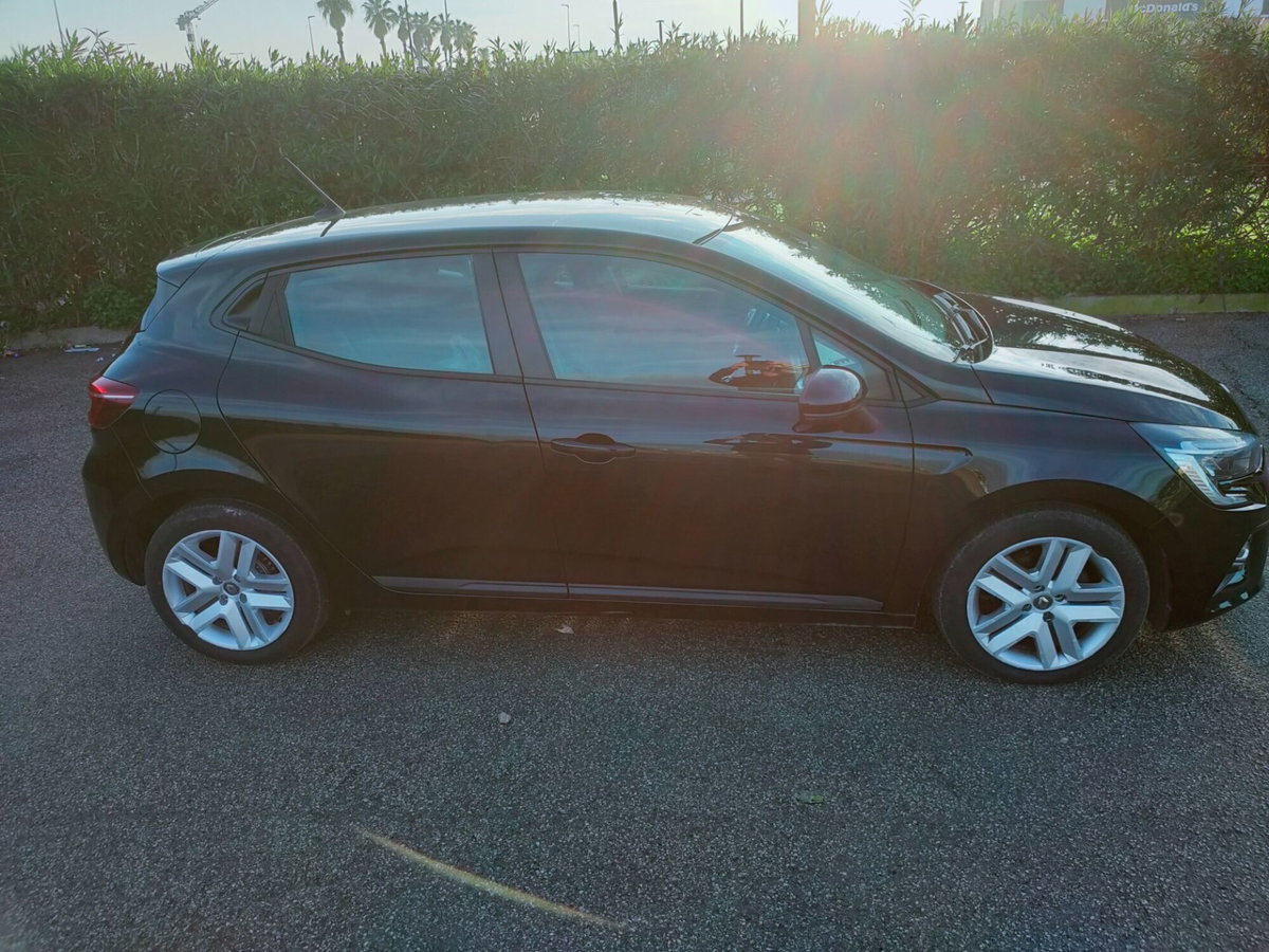 Renault Clio TCe 90 CV 5 porte Intens (14)