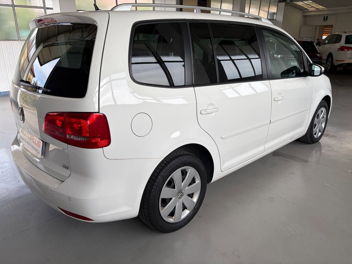 Volkswagen Touran 1.6 TDI Comfortline (4)