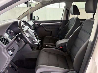 Volkswagen Touran 1.6 TDI Comfortline (7)