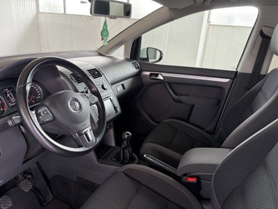 Volkswagen Touran 1.6 TDI Comfortline (8)