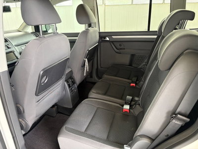 Volkswagen Touran 1.6 TDI Comfortline (9)
