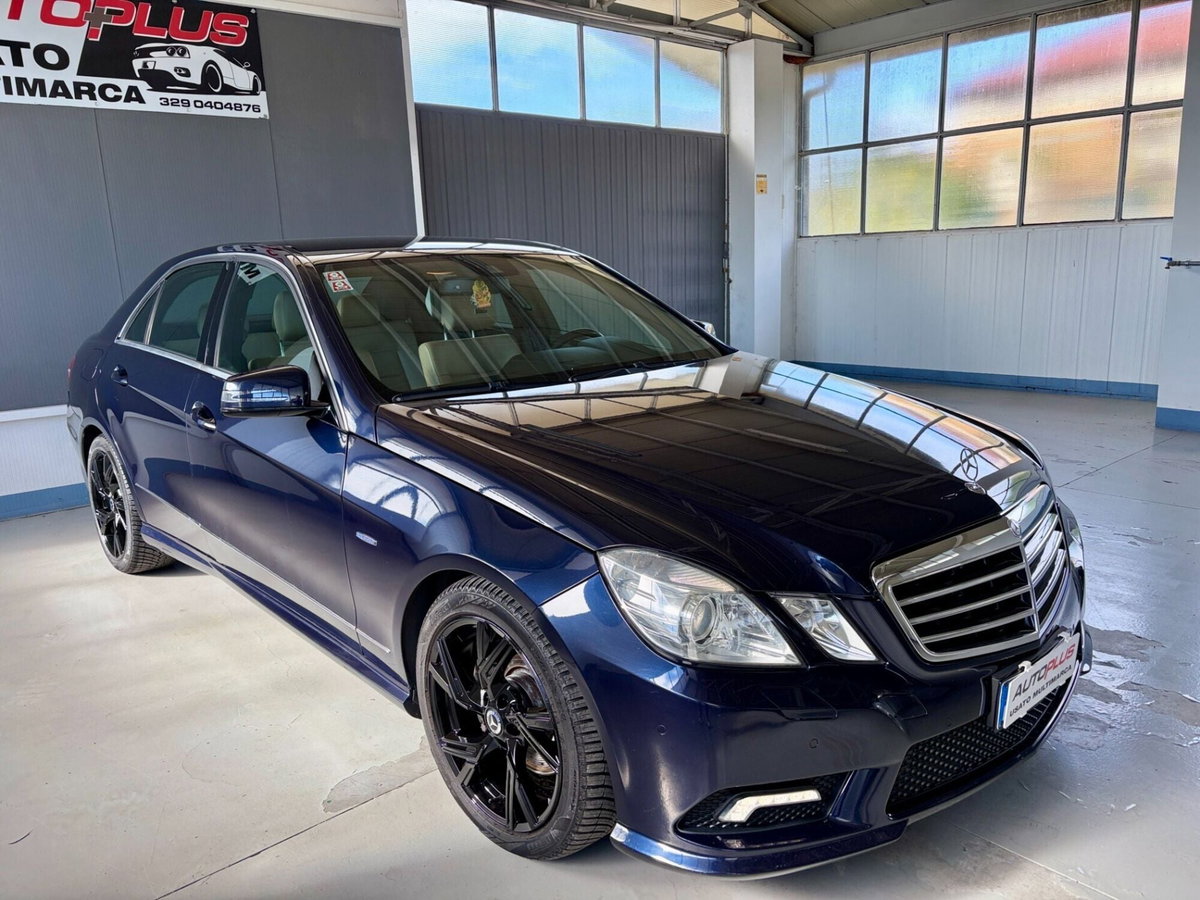 Mercedes-Benz Classe E 350 CDI BlueEFFICIENCY 4M. Avantg. AMG (3)
