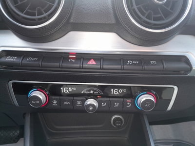 Audi Q2 Q2 30 TDI Business Design (19)