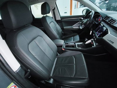 Audi Q3 Sportback 2.0 tdi Business 150cv s-tronic (14)