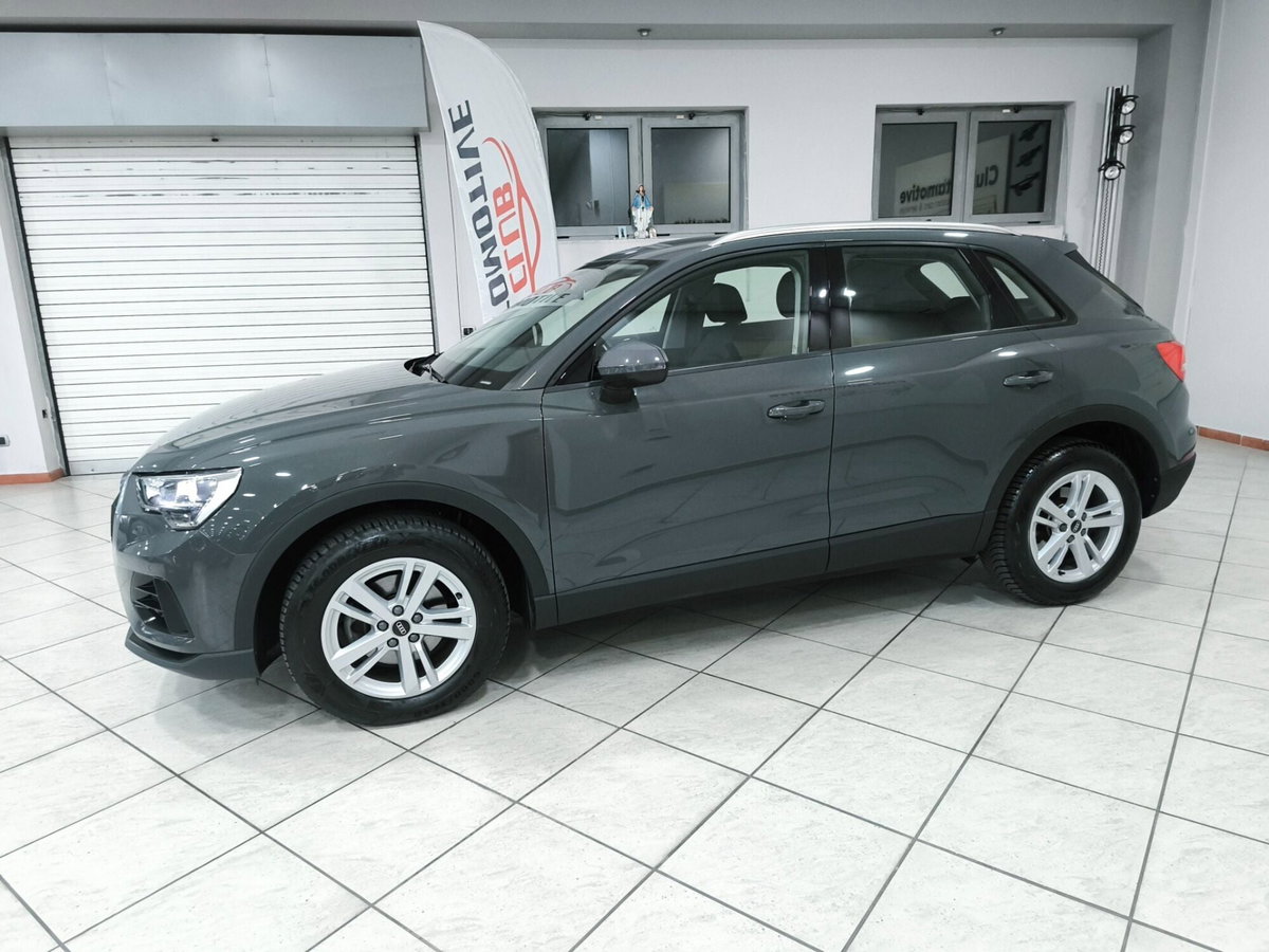 Audi Q3 Sportback 2.0 tdi Business 150cv s-tronic (4)