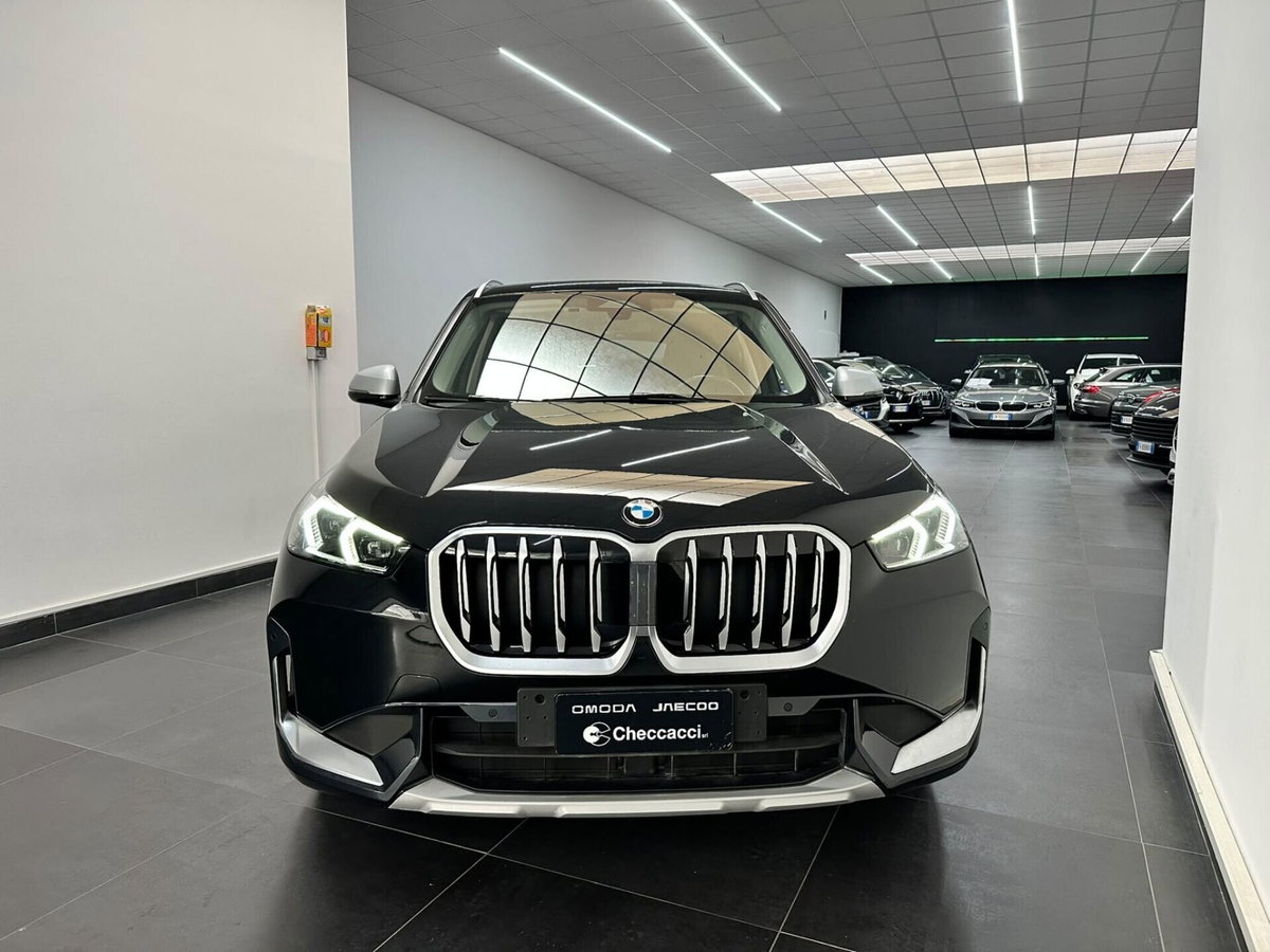BMW X1 sDrive 18d xLine (2)