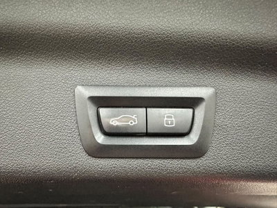 BMW X1 sDrive 18d xLine (8)