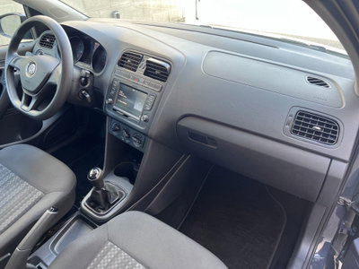 Volkswagen Polo 1.4 TDI 5p. Trendline BlueMotion Technology (11)
